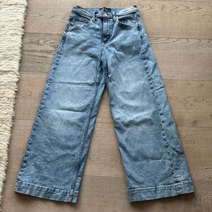 Gap high-rise, wide leg, crop jeans